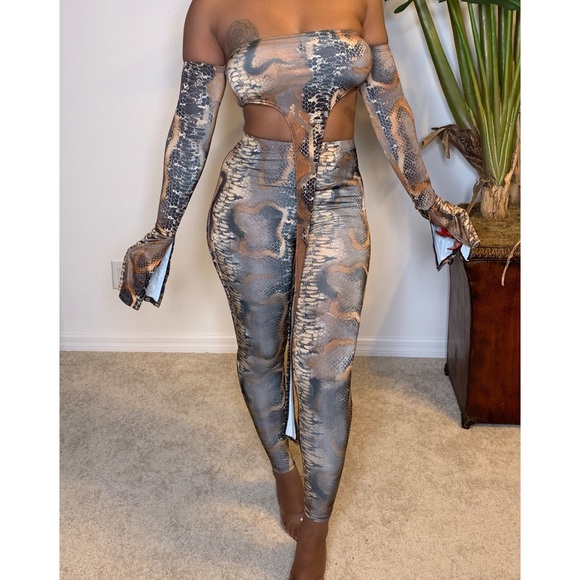 PrettyLittleThing Pants - 2 pc set